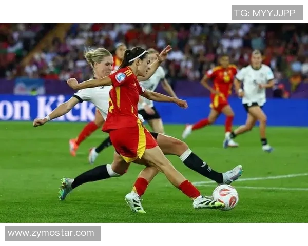 踢足球的混乱与乐趣交织在一起的精彩瞬间与挑战