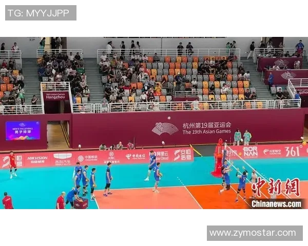 重庆羽毛球队快攻战术解析及其在比赛中的应用与影响 重庆羽毛球队快攻战术解析及其在比赛中的应用与影响